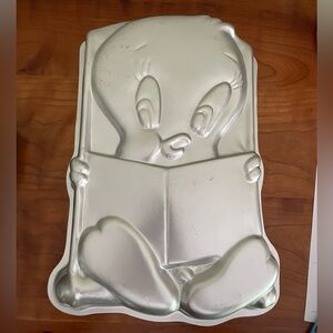 Wilton Tweety Bird Looney Birthday Party Cake Pan Tin Mold 502-7687 Vintage 1979